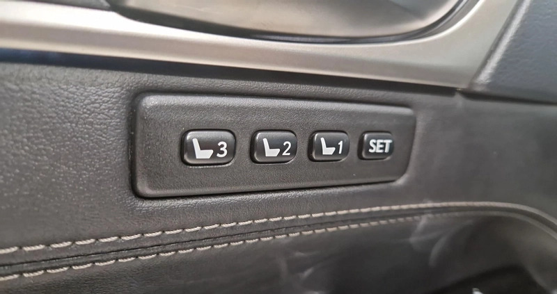 Lexus GS cena 119900 przebieg: 131212, rok produkcji 2017 z Rymanów małe 191